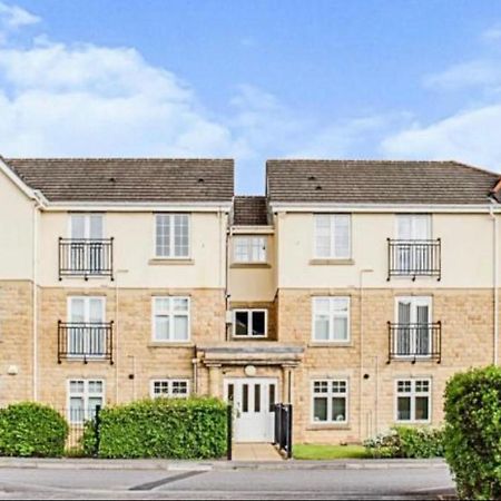 The Wickets - 2 Bedroom Apartment Overlooking Cricket Club Marton-in-Cleveland 外观 照片
