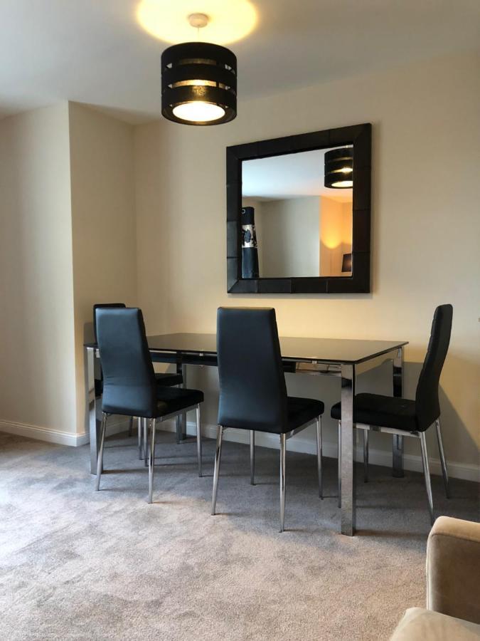 The Wickets - 2 Bedroom Apartment Overlooking Cricket Club Marton-in-Cleveland 外观 照片